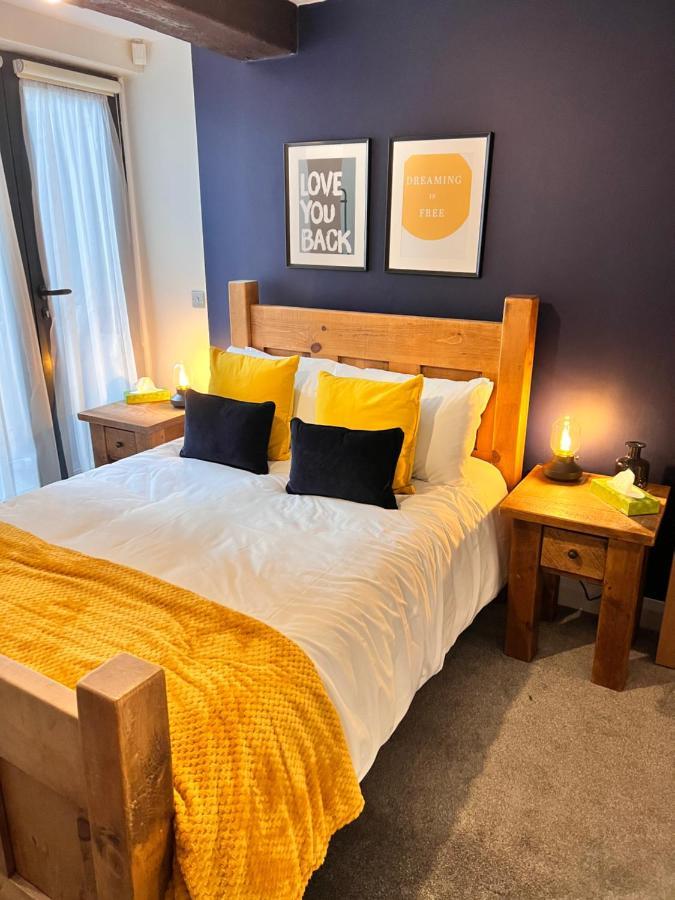 Stunning Liverpool City Center Apartment ภายนอก รูปภาพ