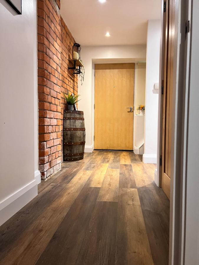 Stunning Liverpool City Center Apartment ภายนอก รูปภาพ