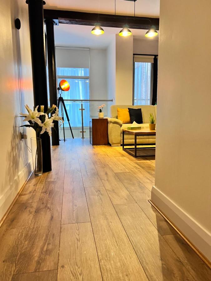 Stunning Liverpool City Center Apartment ภายนอก รูปภาพ
